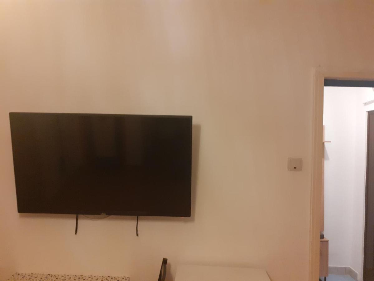 Happy Central Bucharest Acomodation Διαμέρισμα Εξωτερικό φωτογραφία